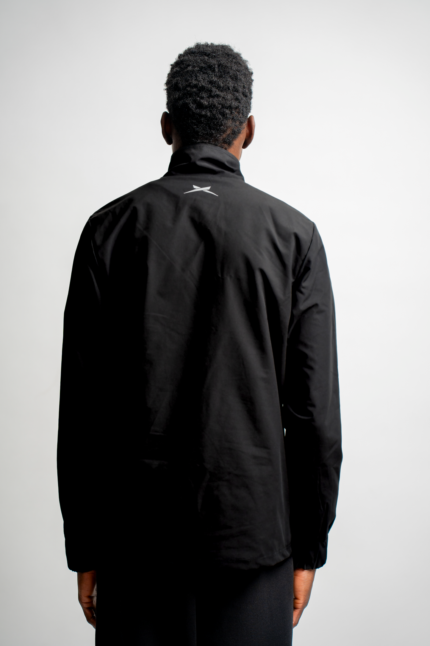 BLACK HALFZIPPER