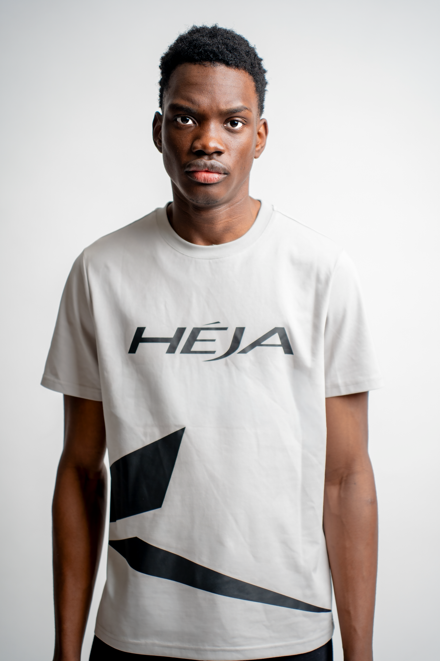 GREY T-SHIRT