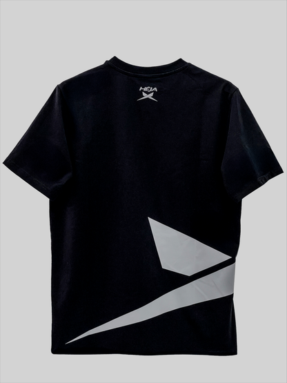 BLACK T-SHIRT
